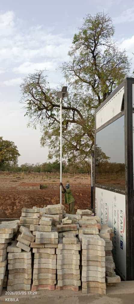 Construction du poste de péage de Kebila